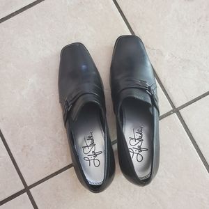 Shoes. New without tag.